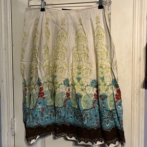 apostrophe size 12 colorful skirt. Gently worn